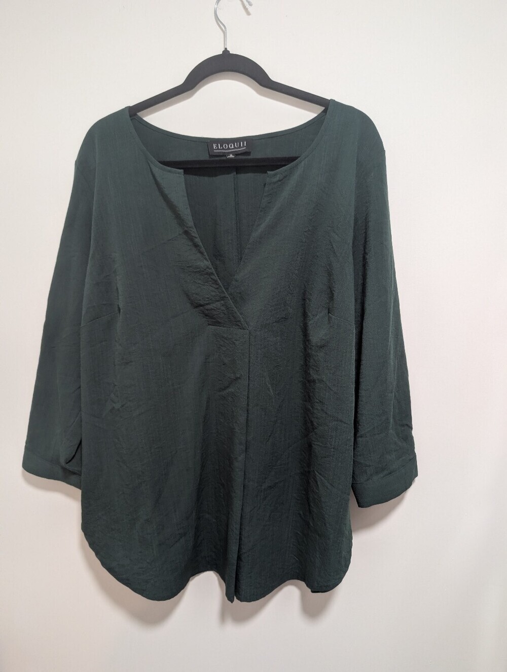 ELOQUII | Slit Neck Tunic Blouse in Forest Green